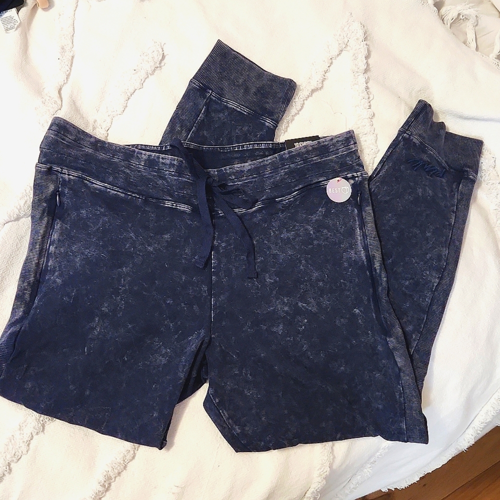 Victoria's Secret Campus Legging Jogger